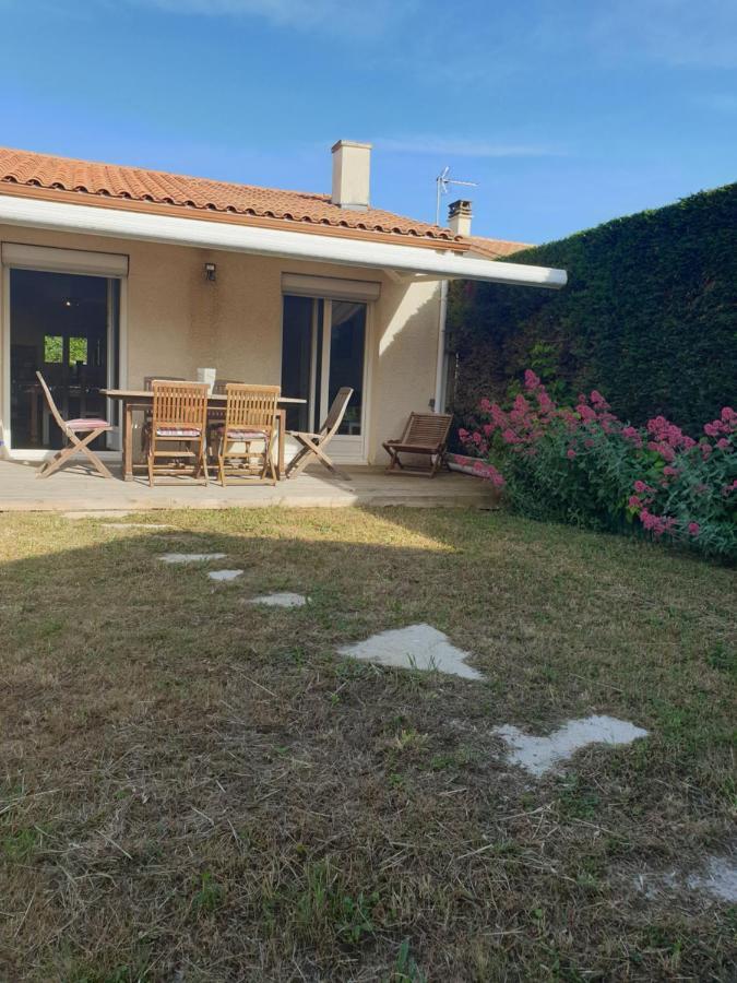 La Rochelle Classe 3 Etoiles Nieul-sur-Mer Екстериор снимка